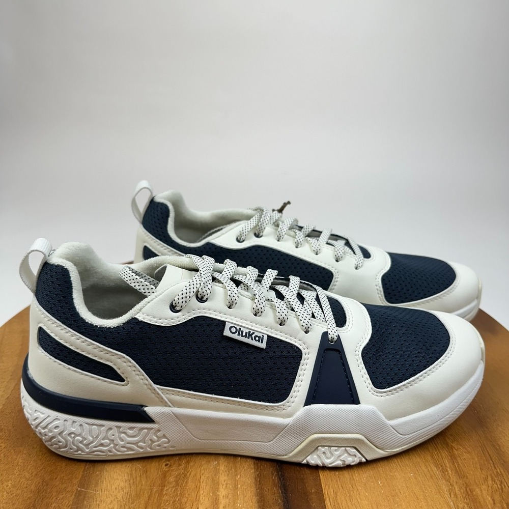 NWT Mens Olukai Anau Bright White Indigo Athletic Pickleball Sneakers Size 10.5D